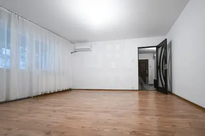 Apartament 2 camere-Rovine-parter-centrala proprie-54mp