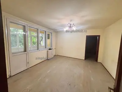 Apartament 3 camere - Bulevardul Alexandru Obregia
