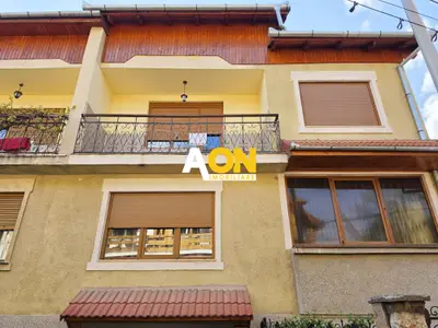 Duplex mobilat, utilat, 4 camere, garaj, zona exclusivista, Cetate