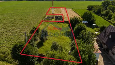 Teren intravilan 1.726 mp | Mălamuc, PH – liniște | Acces A3