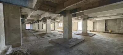 SAD 381 mp utili, Complex Studentesc, vizibilitate excelenta.