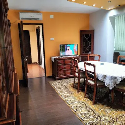 Apartament cu 3 camere de închiriat – Circumvalațiunii