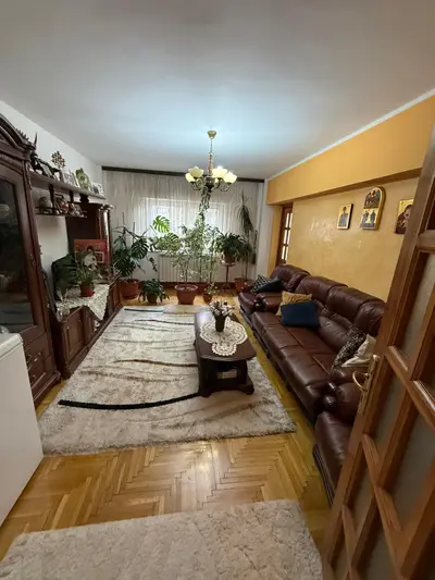 Apartament 4 camere, Zona G. Enescu
