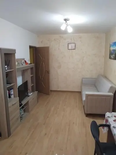 Apartament 2 camere- Craiovita Noua, Orizont