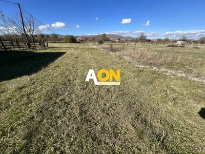 Teren de vanzare cu utilitati, 410mp, zona Partos