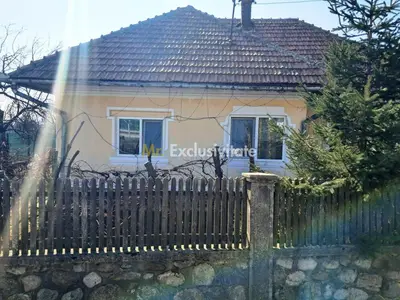 Casă și teren Polovragi