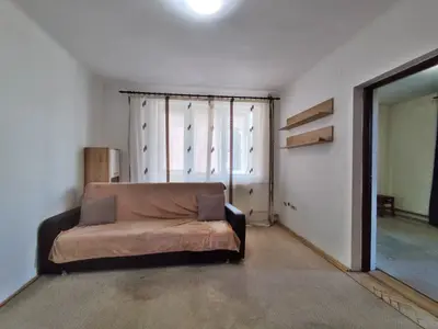 Apartament 2 camere central, langa Podul Decebal, Oradea - VANZARE