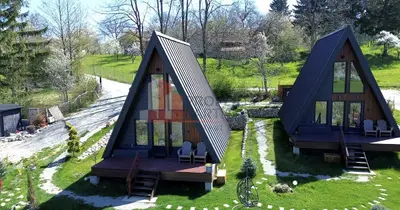2 A-Frame | Bran Sohodol| 2 cabane | Teren 3.812 mp | Operațional |