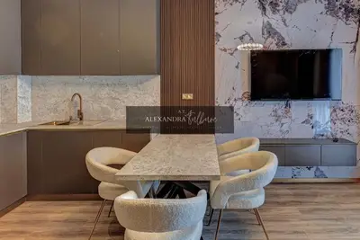 Apartament de vanzare 2 camere, balcon, etaj intermediar, Eroilor