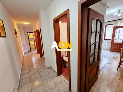 Apartament 3 camere, 71 mp utili, etaj 1, cu garaj, bloc nou, Cetate