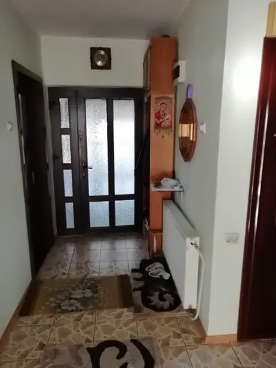 Casa 4 camere, Zona Sf. Ilie Nou
