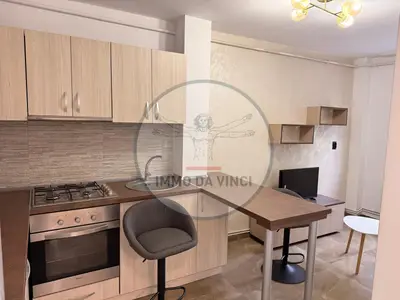 Prima închiriere după renovare totală 2 camere, Zona Aurel Vlaicu