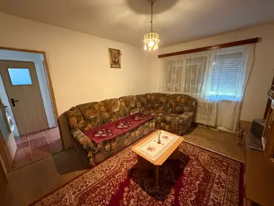 Apartament 2 camere, parter - Cugir