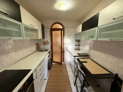 Oportunitate rară - Apartament 2 camere 51 mp-bloc izolat - an 1986