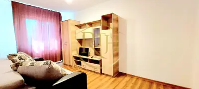 Oferim spre inchiriere, apartament cu 2 camere decomandat, Complex