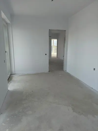 Apartament decomandat | 3 camere | 2 bai | 2 terase | parcare | Junior