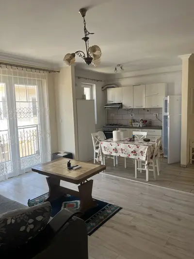 Apartament 3 camere de închiriat | Braytim | Mobilat și utilat | Clădi