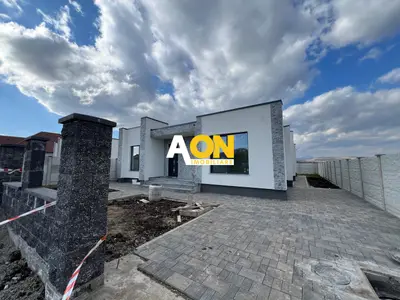 Casa individuala de vanzare, 4 camere, 2 bai, 448mp teren
