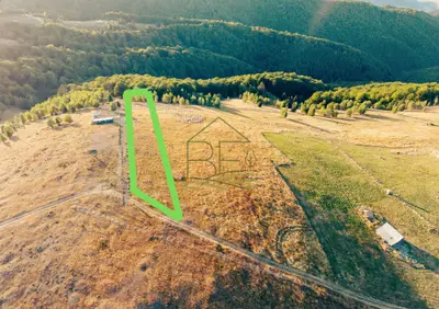 Păltiniș - Teren cu perspectivă panoramică pentru un refugiu în natură