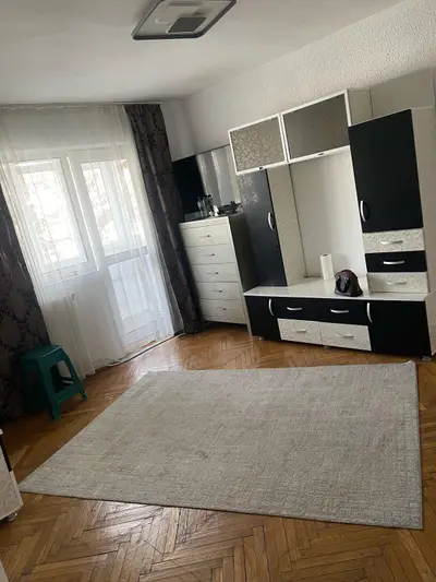 Apartament 3 camere, Zona Centru