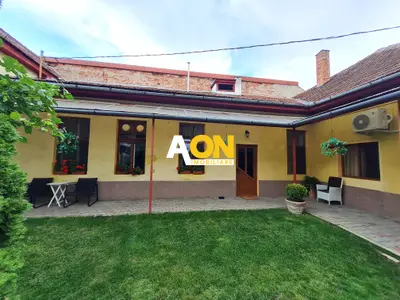 Casa 6 Camere, 160 mp, Teren 410 mp, Zona Centru