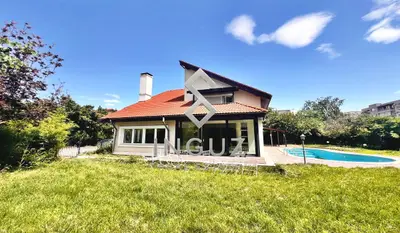 VILĂ DE LUX DE ÎNCHIRIAT | PIPERA – VOLUNTARI | PISCINĂ PRIVATĂ