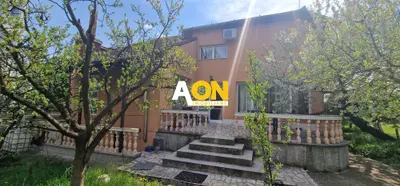 Casă 5 camere, S+P+1E+M, 434 mp, 1500 mp teren, Alba Iulia, zona Schit