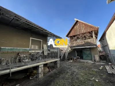 Casa pretabila birouri/salon/spatiu comercial, 720MP