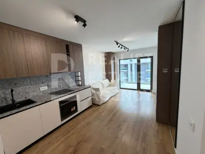 Studio dublu de vânzare în complexul PrimaVista