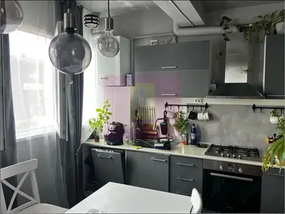 Apartament 2 camere, spațios, mobilat și utilat, loc de parcare