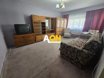 Apartament 3 Camere Decomandat Zona Cetate