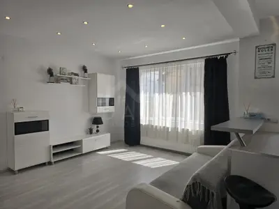 Inchiriez apartament 2 camere