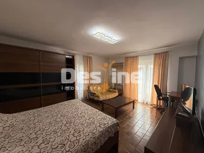 Garsonieră Decomandată 38 mp | Unirii – Centrul Vechi