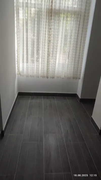 BRASADAS vinde garsonieră etaj 1 Soarelui.