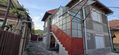 Casa de vanzare, Hetiur, nr. 303, Mures