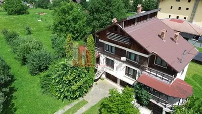 PROPIETAR URGENT Casa duplex BRAN arpox 300m utili, 1300mp teren - 2 case la pret de 1 apartament !!