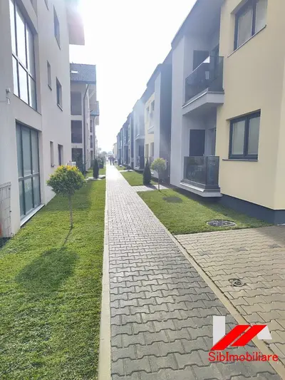 Apartament 3 camere, finisat la cheie la vila exclusivista , intabulata, 4 apartamente, zona Selimbar