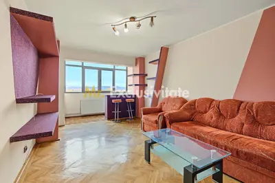 Apartament cu 3 camere decomandat etaj intermediar