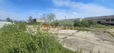 De vanzare - teren intravilan 2.077 mp - zona industriala - str. Macului