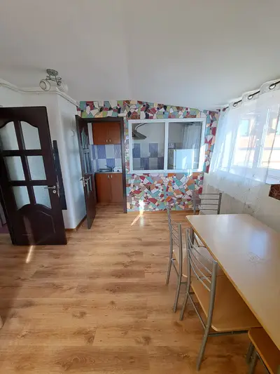 Apartament 3 camere, Zona Areni
