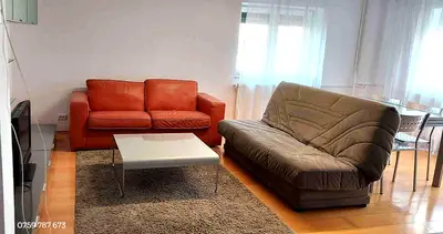 Apartament spațios cu 2 camere, Bd. Unirii nr. 1, 84 mp