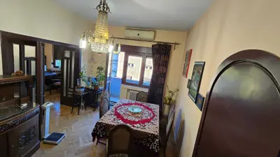 Apartament în bloc interbelic - 3 Camere - 2 balcoane - 203.000 €