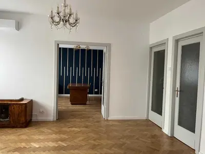 Apartament fermecător și luminos în zona Unirii – 75 mp
