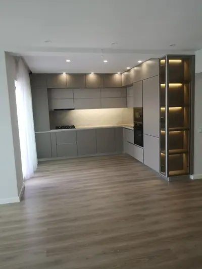 Penthouse 3 camere de închiriat, 120 mp, zona Unirii – Târgu Mureș