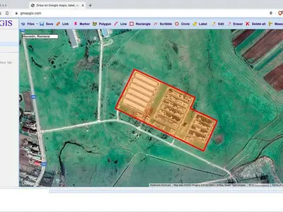 Ferma Mavrodin teren cu constructii