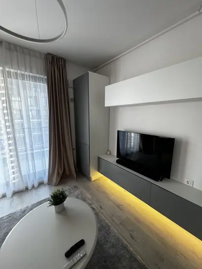 Studio H Pipera Lake mobilat si utilat complet.