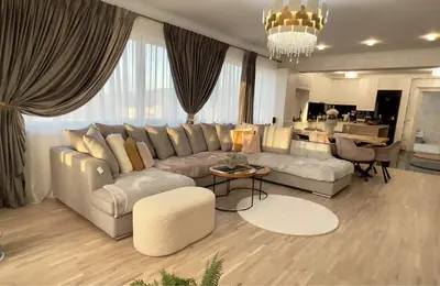 P. F.  Penthouse  Bucium 3 camere 140 mp MOBILAT