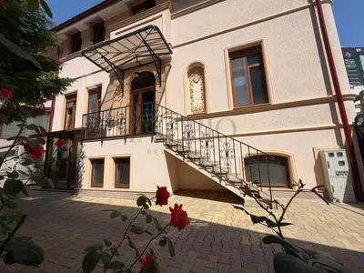 Casa/Vila 5 camere | Prima închiriere | 120 mp2 | Piața Victoriei