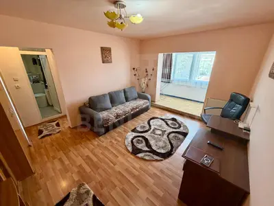 Apartament doua camere - centrala termica - Kaufland Craiovita etaj 3