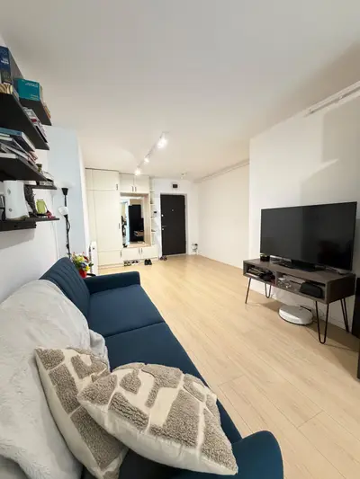 Apartament 2 camere, terasa, etaj intermediar, boxa, parcare